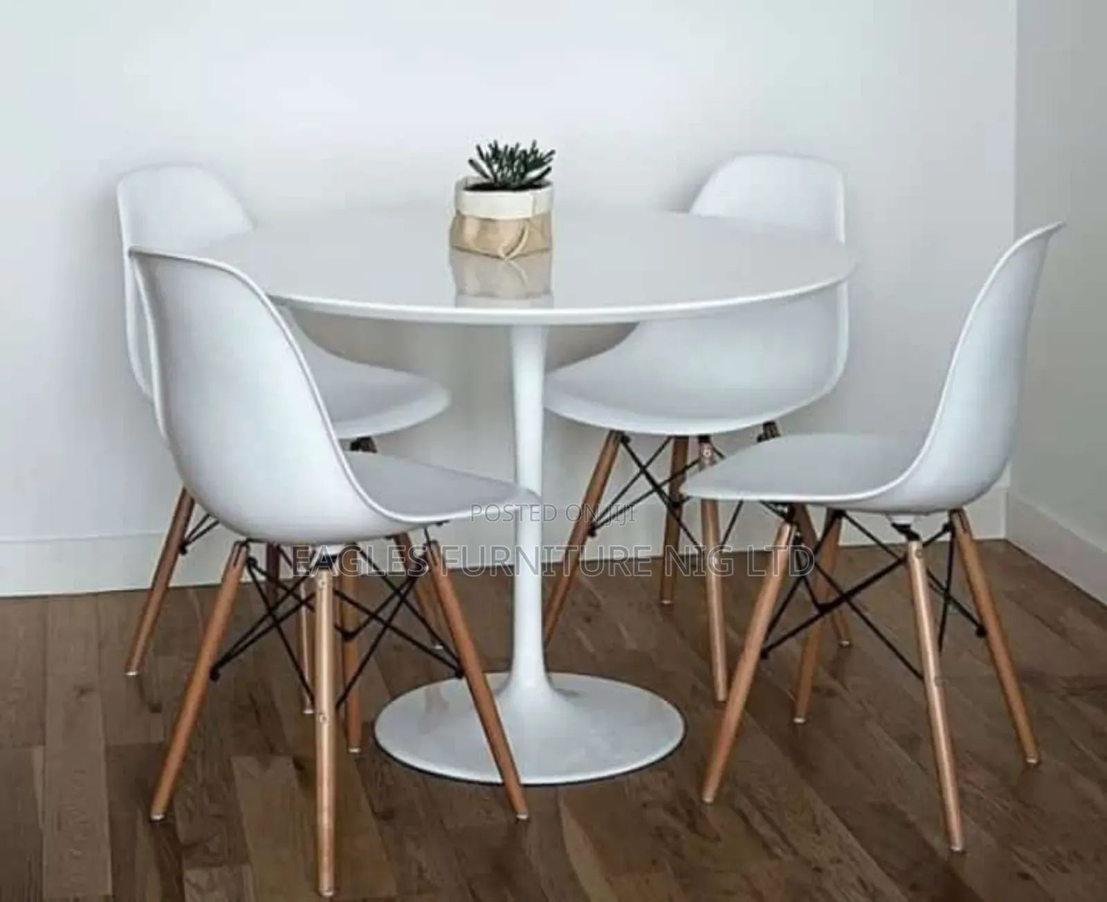 Wooding Mini Dinning Table With 4 Chairs