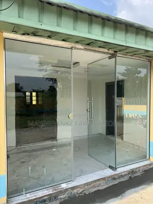 Frameless Glass Door With Partition