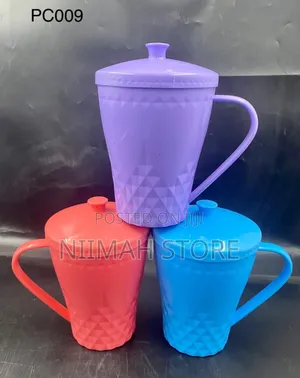 Fancy Handle Cup With Cover for Souvenir - 1pc