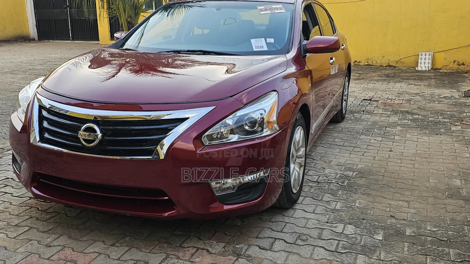 Nissan Altima 2014 Red
