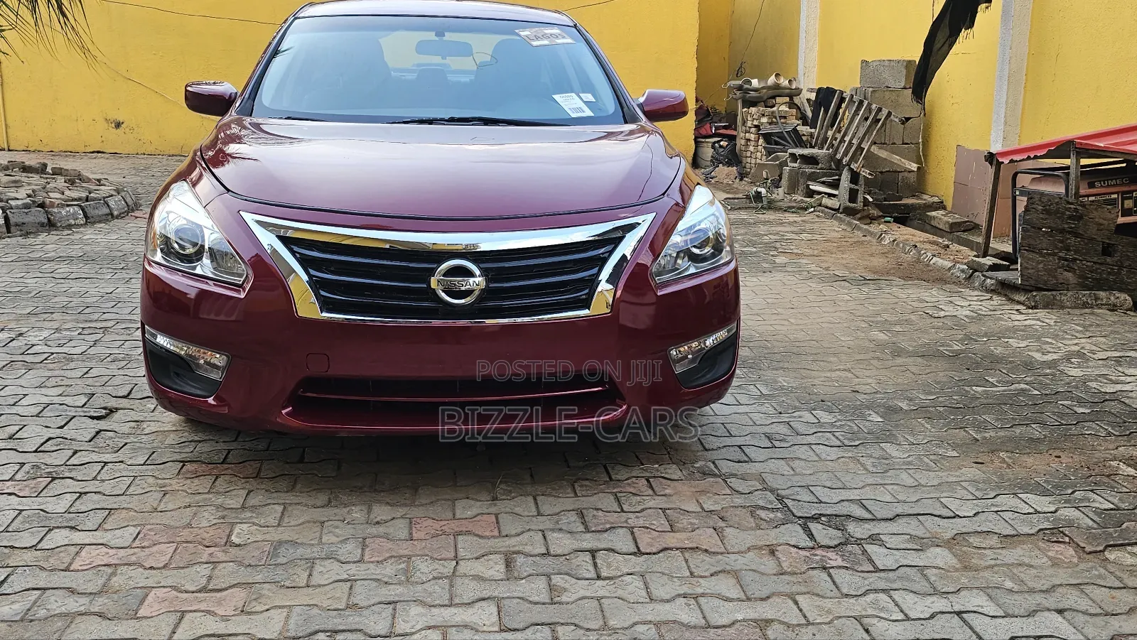 Nissan Altima 2014 Red