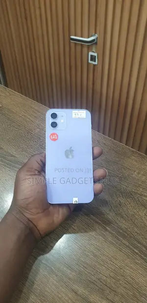 New Apple iPhone 12 64 GB