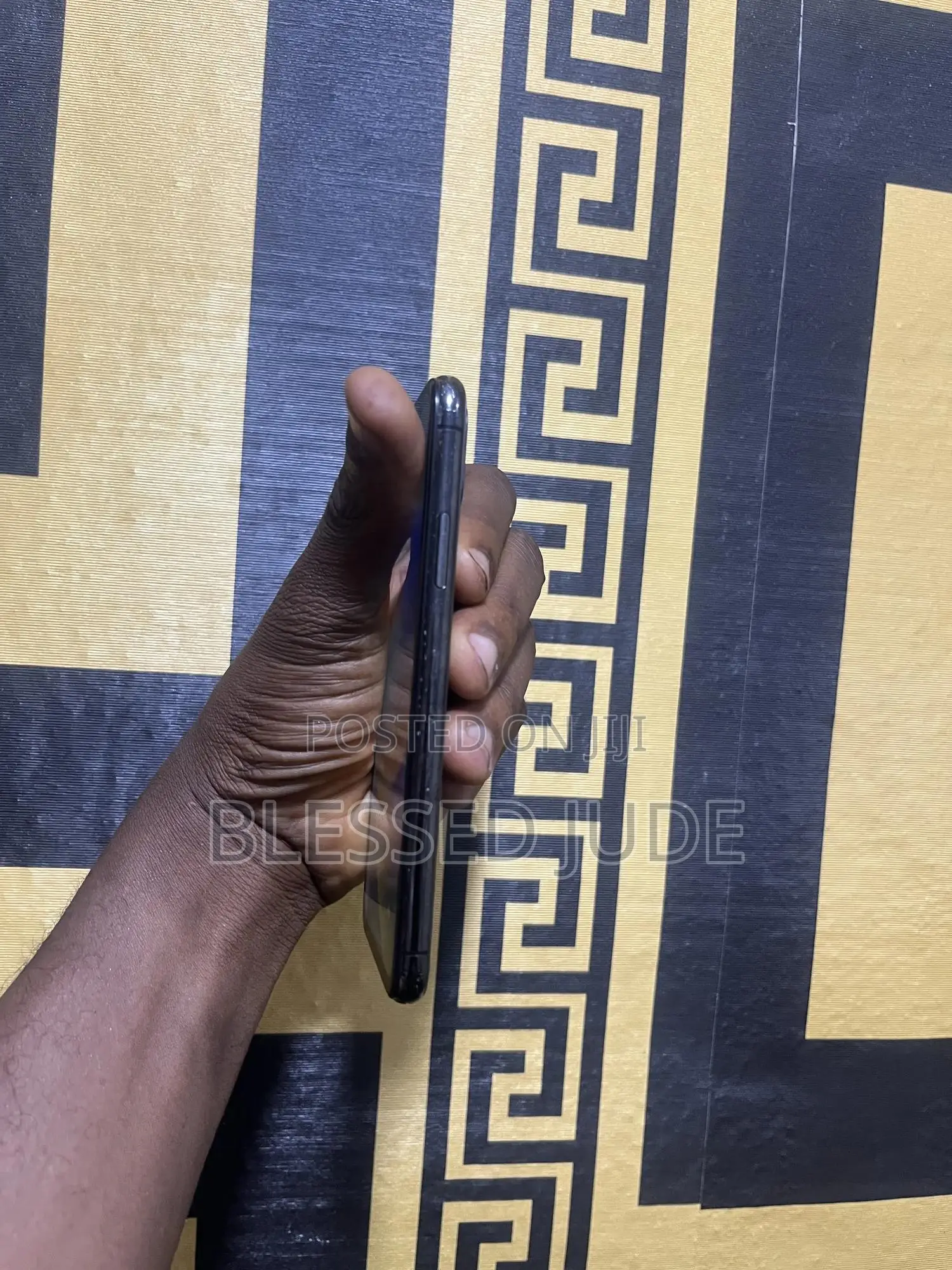 Apple iPhone XS 64 GB Black