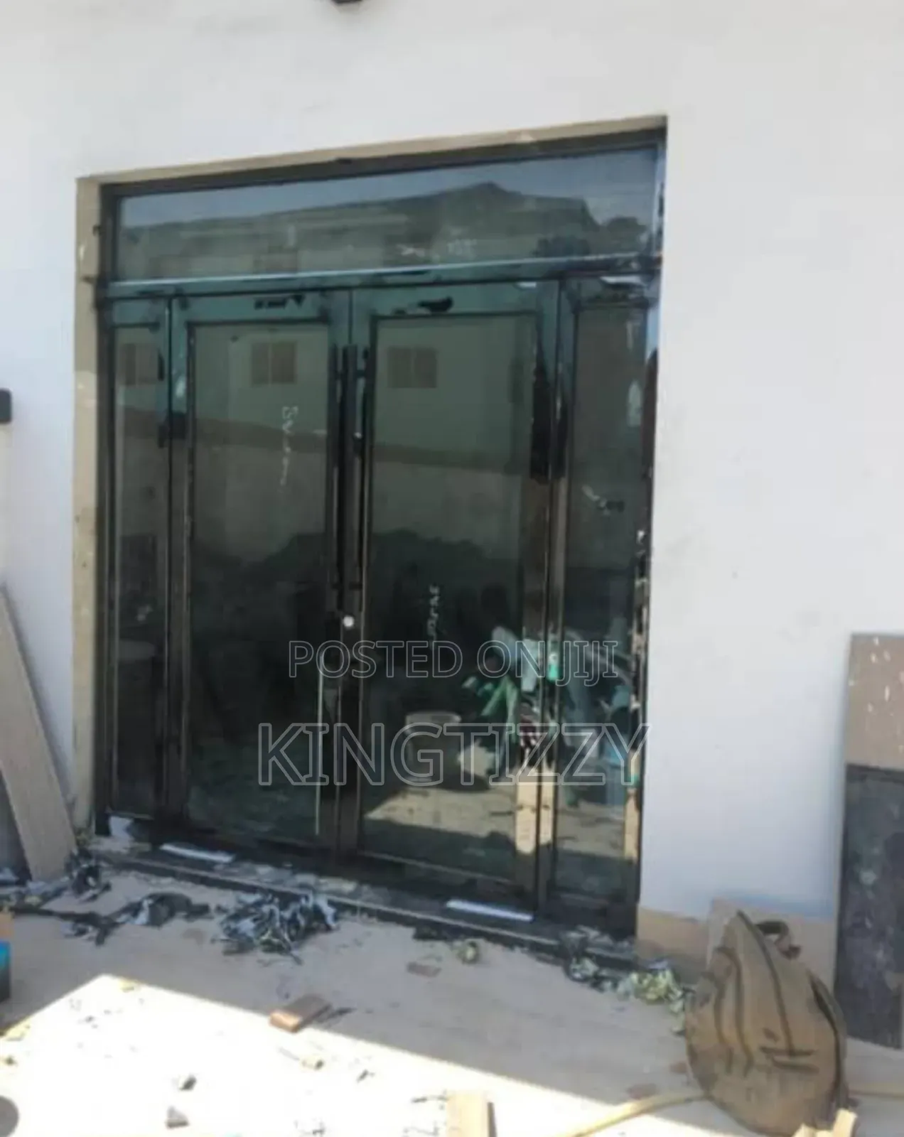 Quantity Glass Door