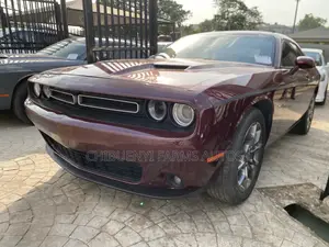 Dodge Challenger GT AWD 2017 Red
