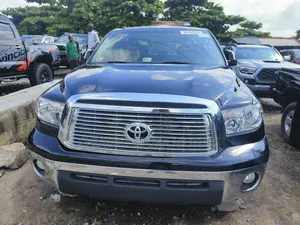 Toyota Tundra 2013 Black