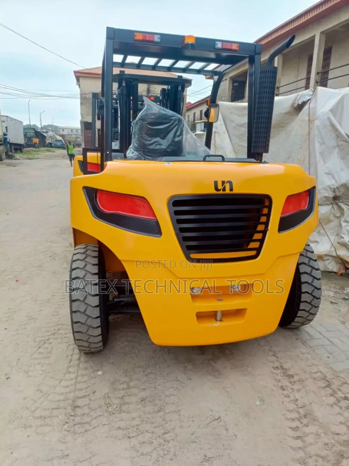 Fork LLFT Machine 5 Tons