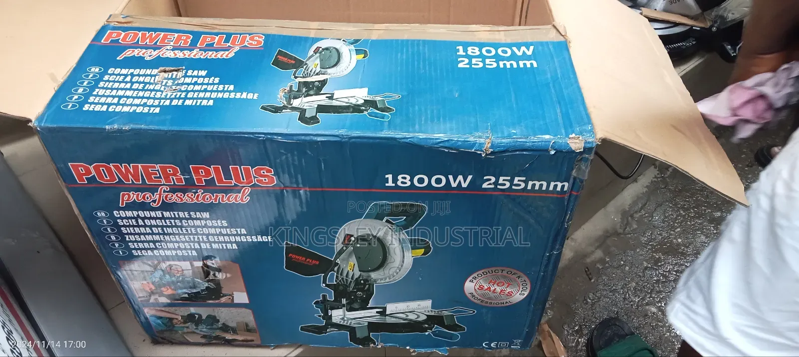 Miter Saw 1800 255mm