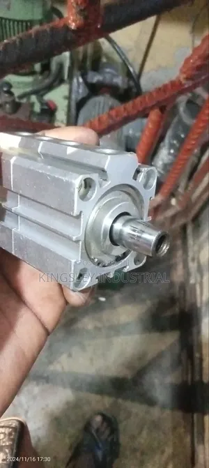 Pneumatic Actuator Cylinder CQ2B2-5-10D-XC11