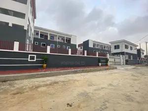 Furnished 4bdrm House in Sangotedo for sale
