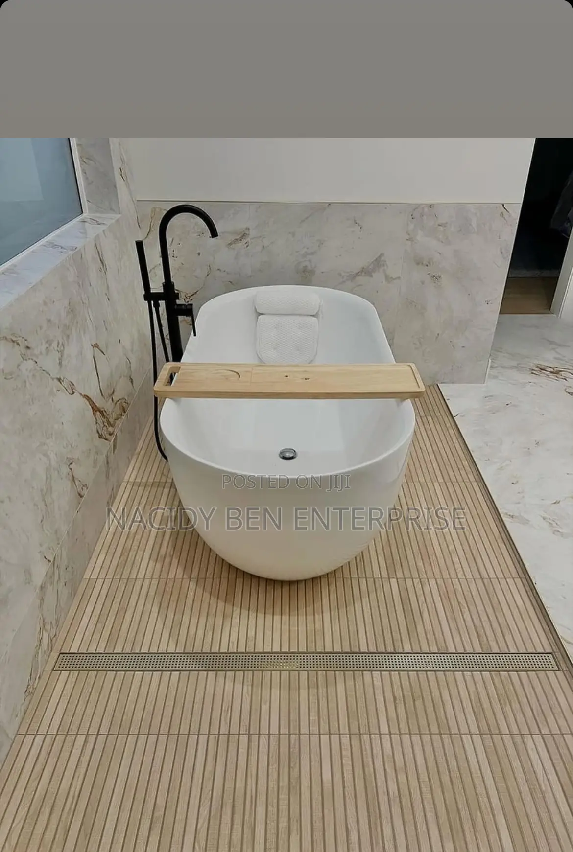 Acrylic Bathtub