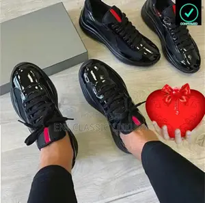 Super High Quality Designer Luxury Sneakers