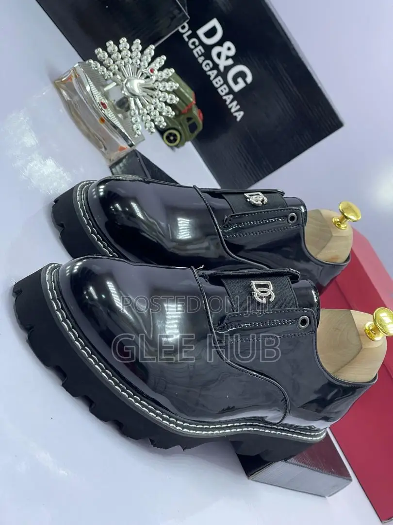 D G Top Quality Shoes
