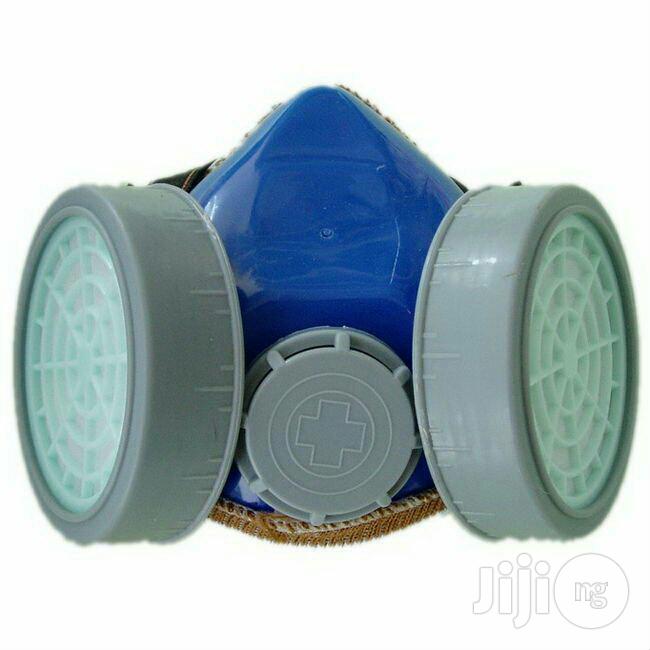Double Catridge Respirator