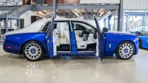 Rolls-Royce Phantom 2023 Blue