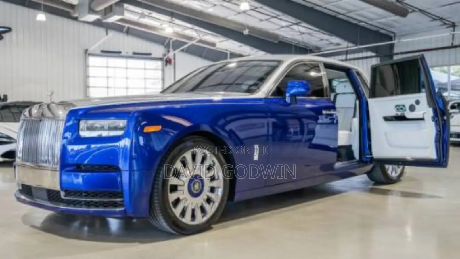Rolls-Royce Phantom 2023 Blue