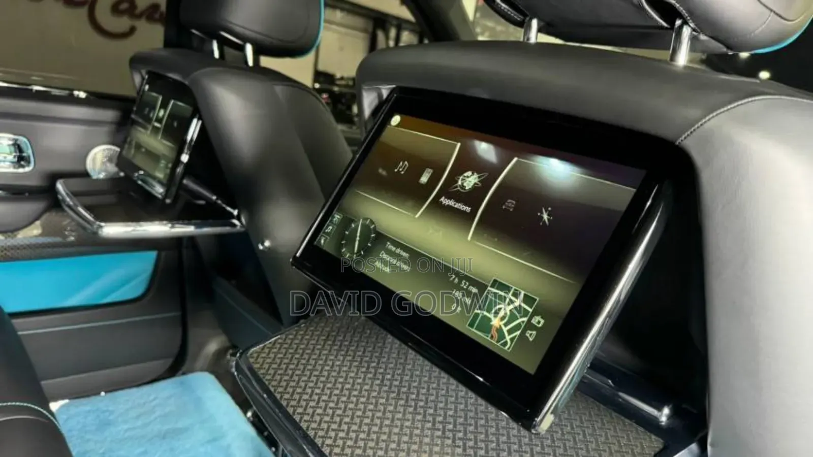 Rolls-Royce Cullinan Base 2021 Blue