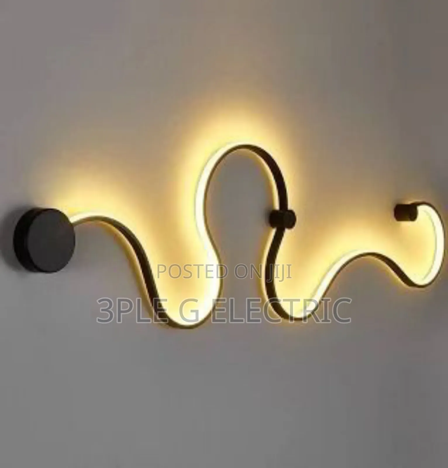 Morden Black Nordic Design Led Wall Scone