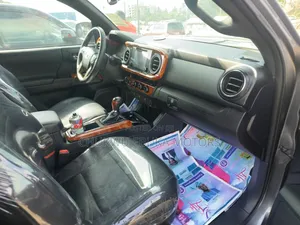 Toyota Tacoma Limited 2018 Gray