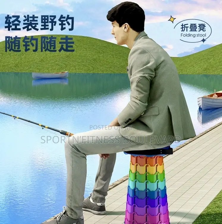 Collapsible Stools Perfect For The Golf Course