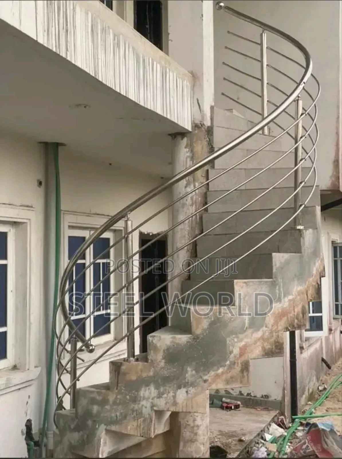 Exclusive Spider Step