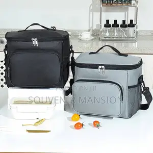Lunch Bag With Handle