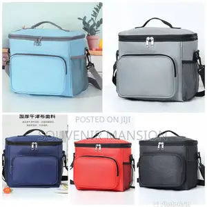 Lunch Bag With Handle
