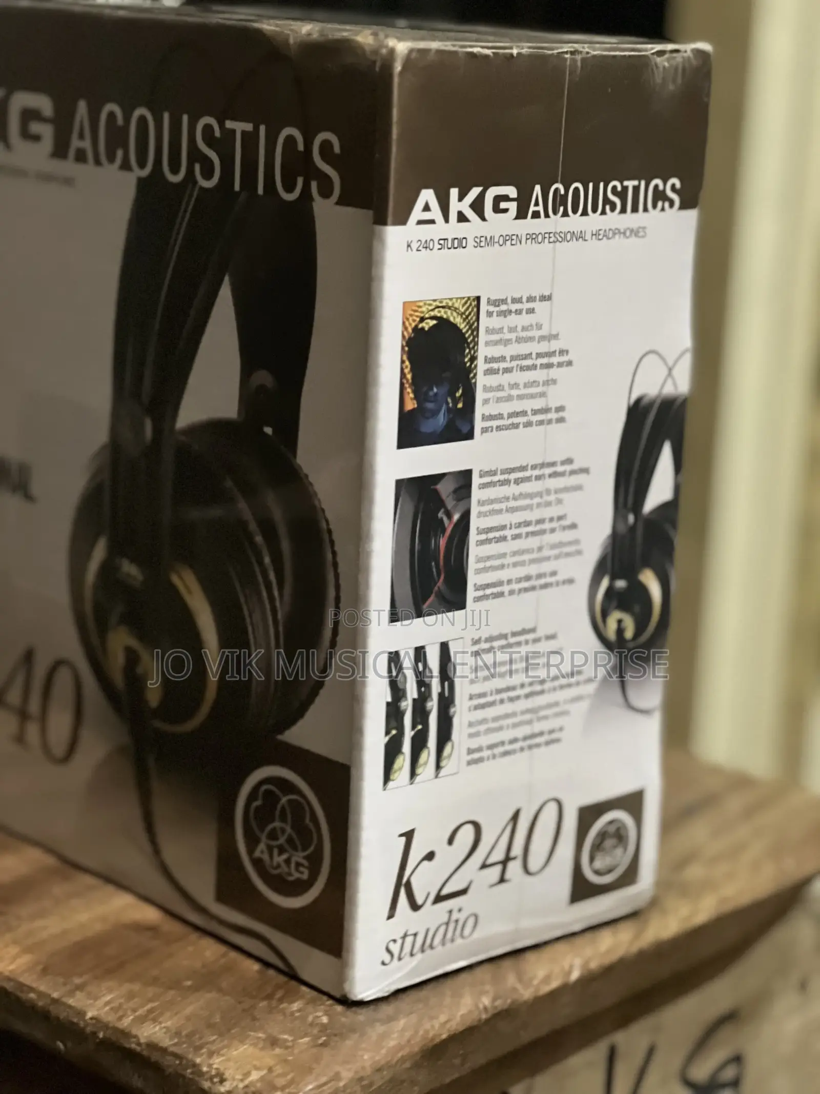 Akg Studio Semi-Open Professional Headphones