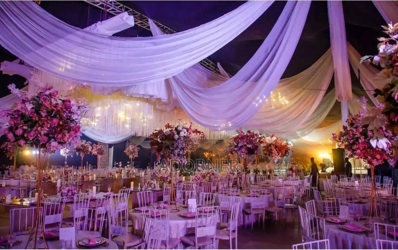 Beautiful Reception Setup