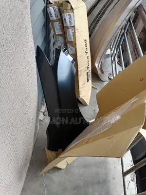 Fender Venza 2010-2015 Available