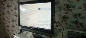 Desktop Computer Dell Inspiron One 2205 4GB AMD HDD 500GB