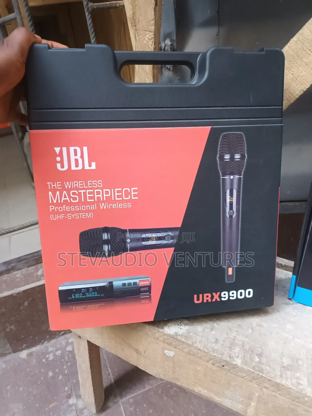 JBL Professional Wireless Microphone URX-990