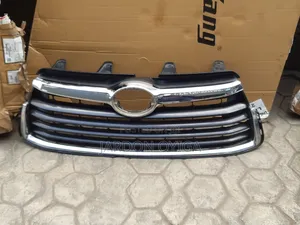 Front Grill Toyota Highlander 2015