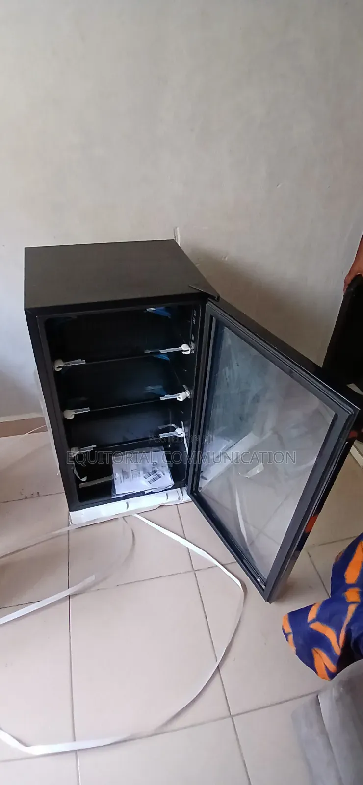 Hisense 91L Beverage Cooler |Fast Cooling Function|