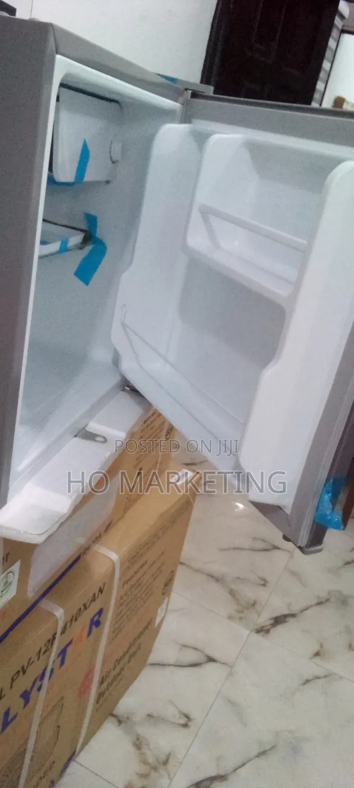 Energy Saving Midea 45L Bedside Refrigerator