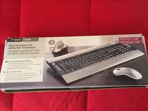 German TCM Executive Wireless Keyboard With Optical Mouse
