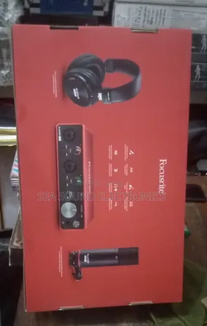 Photo - Complete Set Scarlett Focusrite Mic and Sound Card