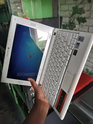 Laptop Samsung 2GB Intel HDD 160GB