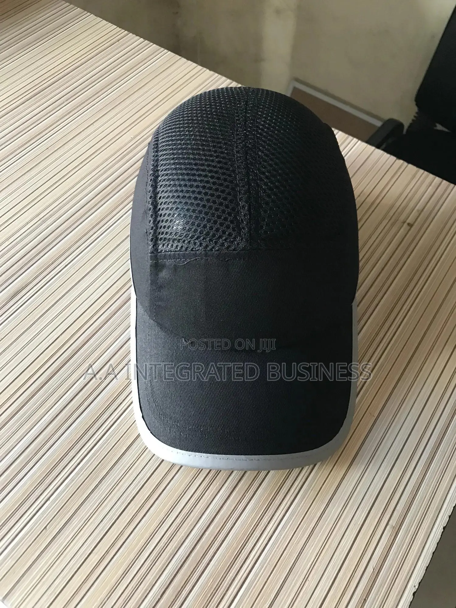 Bump Cap With Reflective