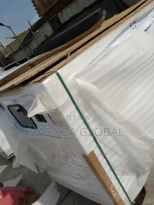 Very-Sophisticated 100kva Soundproof Perkins Generator
