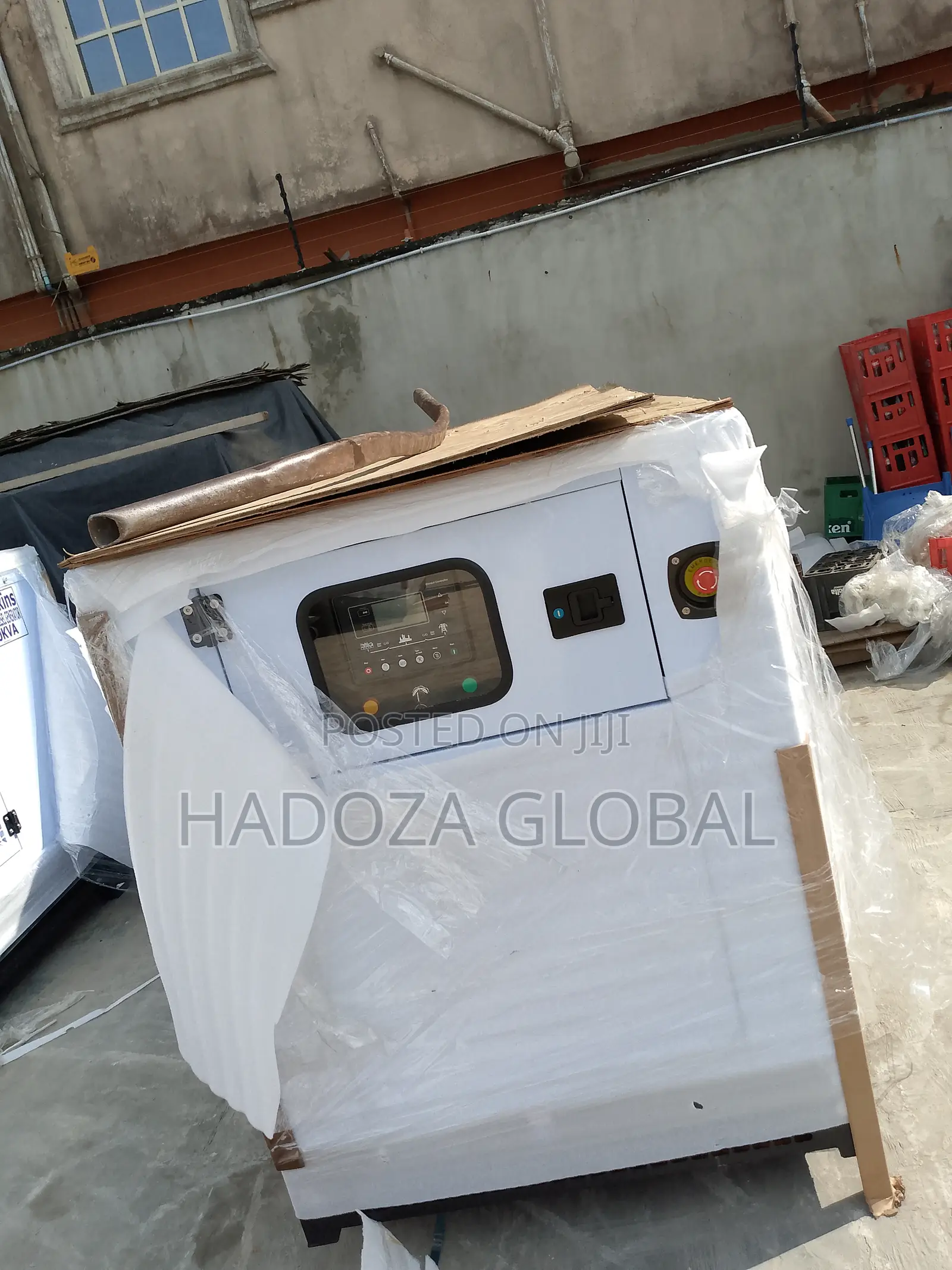 Long-Lasting 100kva Soundproof Generator