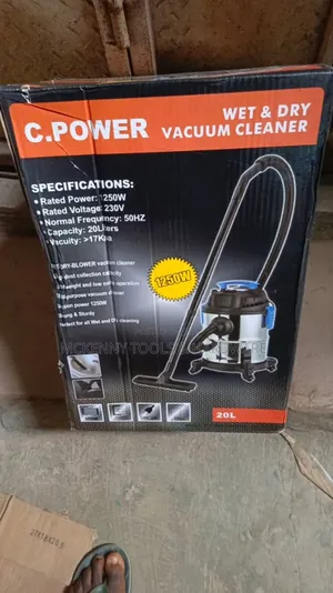 Cpower Wet and Dry Vacuum Cleaner, 20L, 1250W