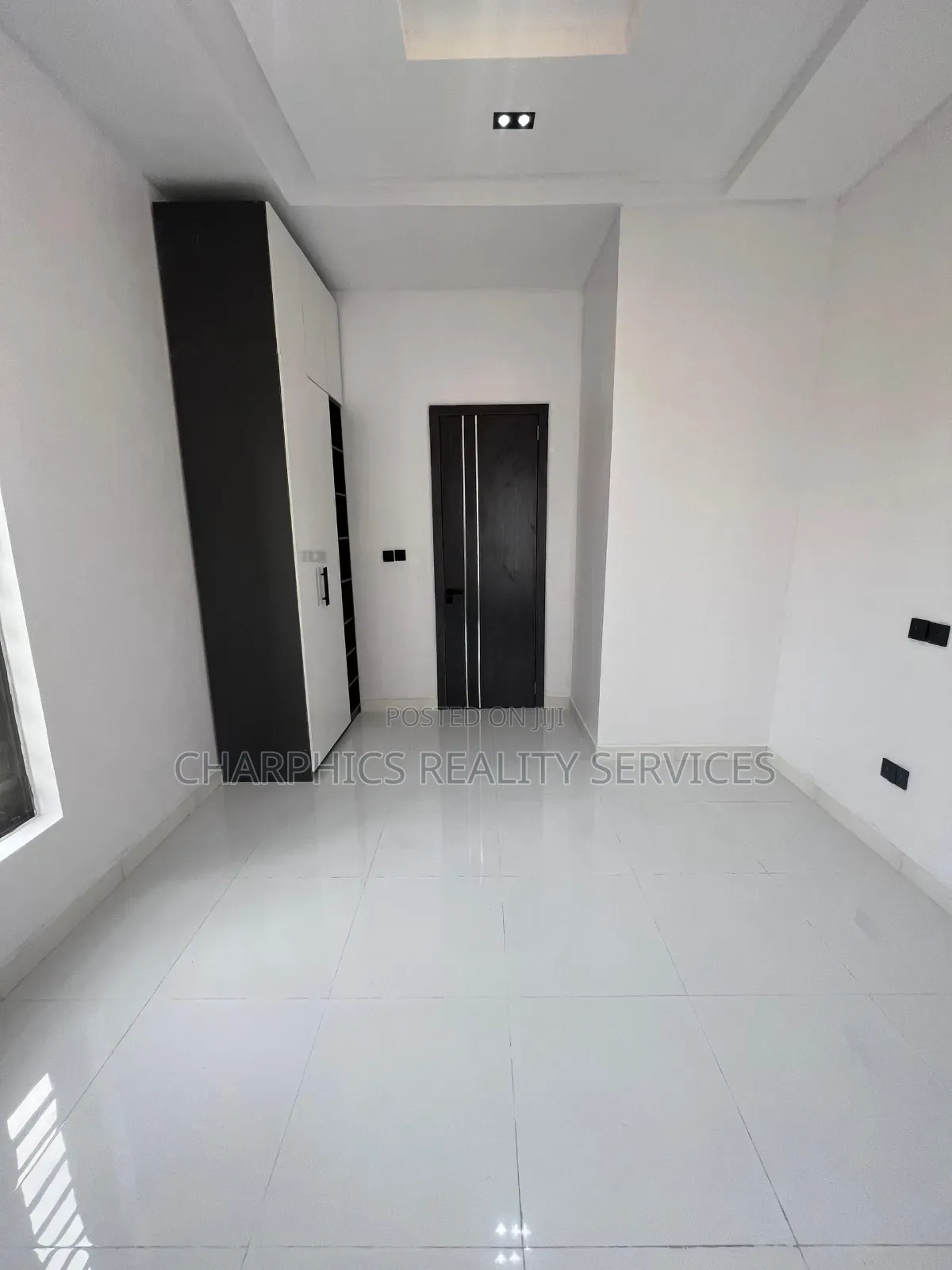 5bdrm Duplex in Ajah for sale