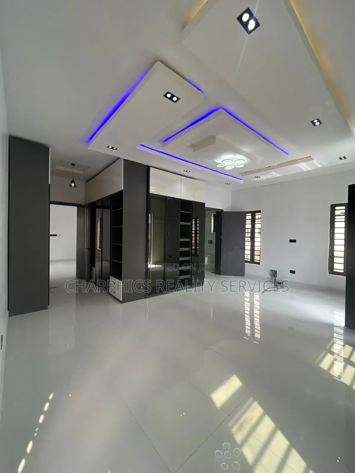 5bdrm Duplex in Ajah for sale