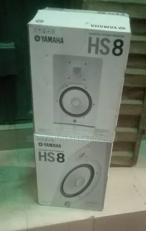 Yamaha Studio Monitor Model HS8