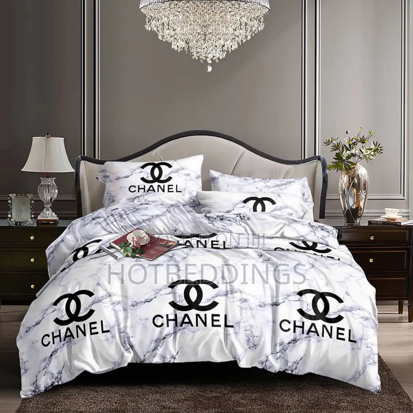 Super Designer's Duvet, Bedsheet With 4 Pillow Cases