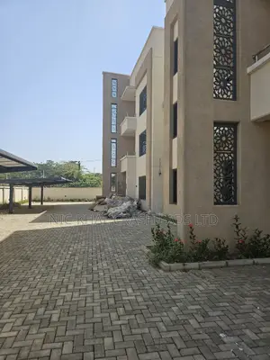 5bdrm Duplex in Jabi Aiport Junction for rent