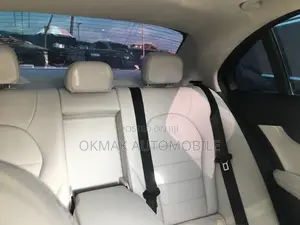 Mercedes-Benz C300 2015 Silver