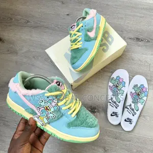 Versy X Nike Sb Dunk Low Visty
