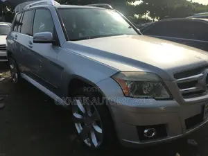 Mercedes-Benz GLK-Class 350 4MATIC 2010 Silver